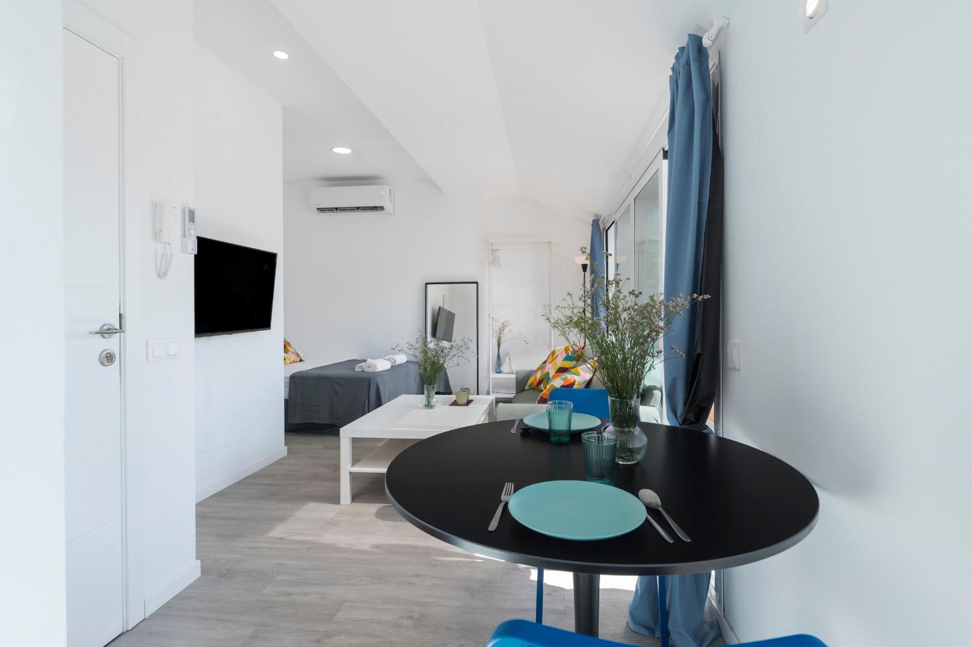 Anfitrion Triana 3 Apartment Sevilla Bagian luar foto