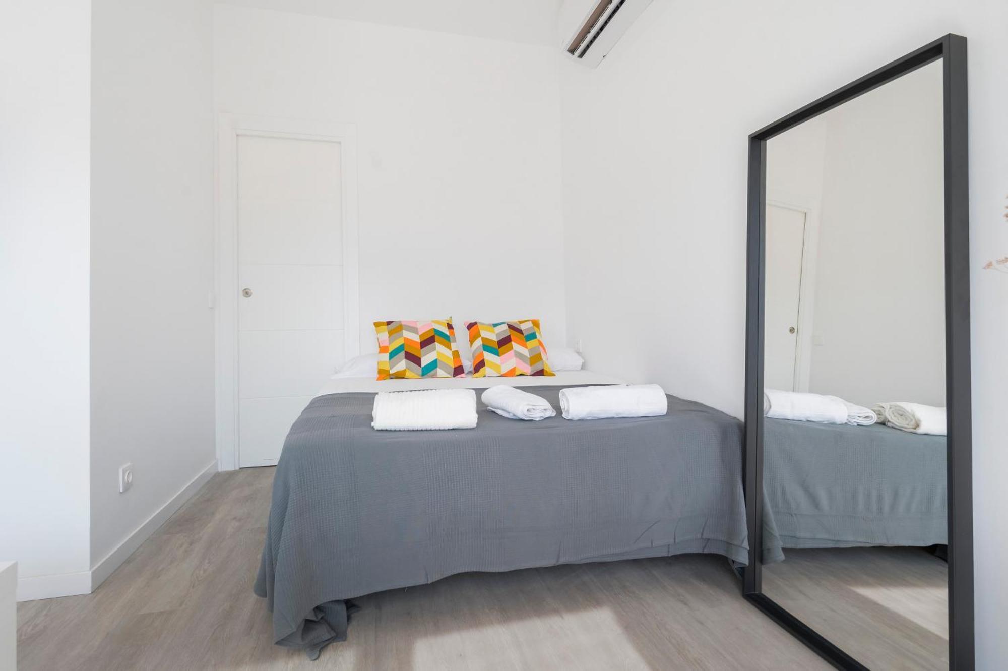 Anfitrion Triana 3 Apartment Sevilla Bagian luar foto