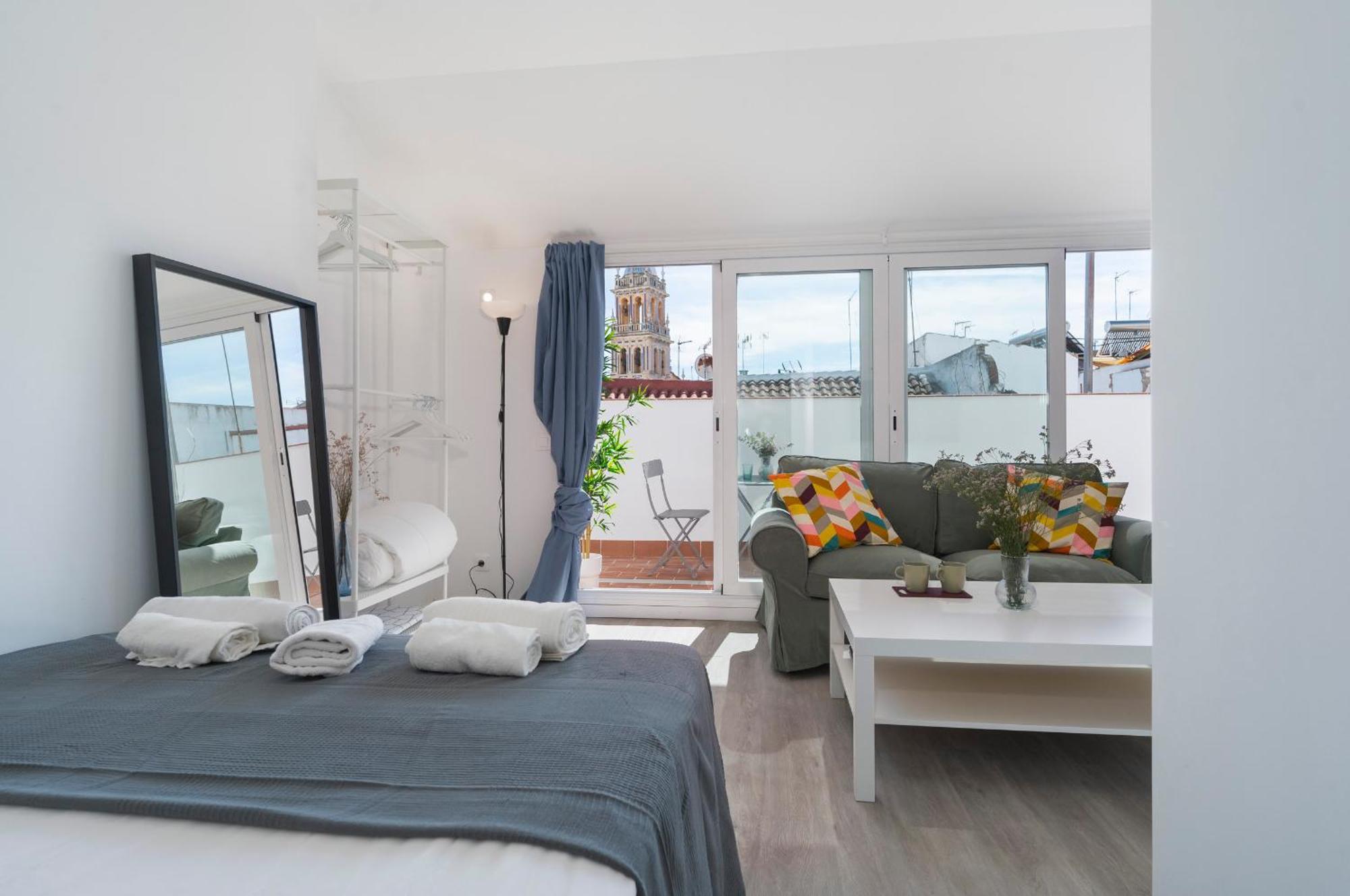 Anfitrion Triana 3 Apartment Sevilla Bagian luar foto